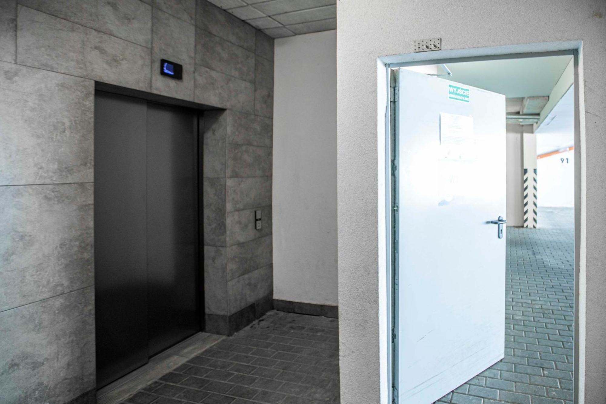 Apartament Riwiera Dla 2 Par I 2 Dzieci, 300 M Od Plazy Wladyslawowo Luaran gambar